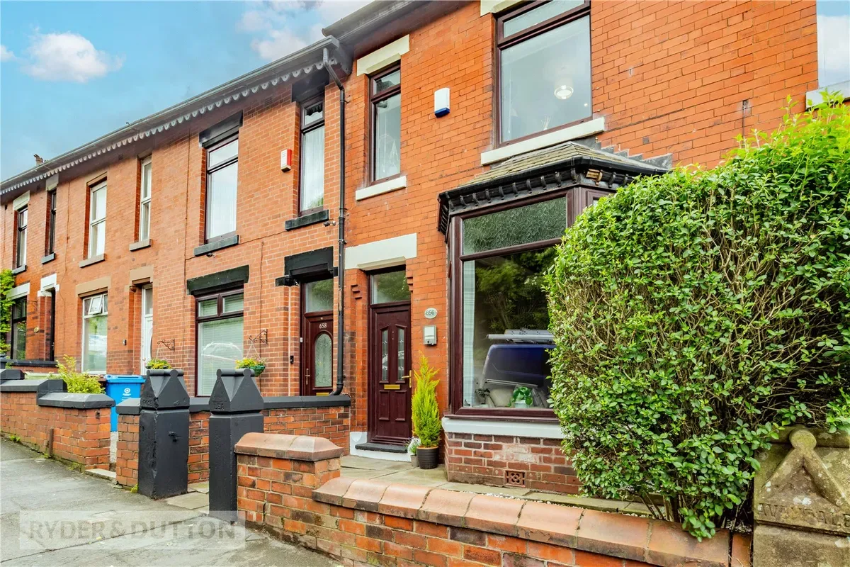 Houses for sale in Oldham