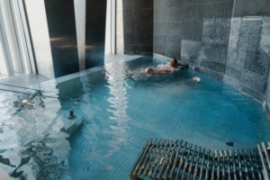 contemporary luxury home 