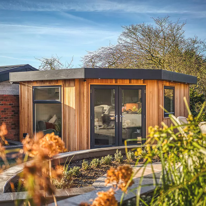 insulated summer houses