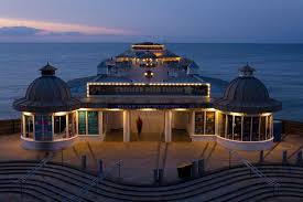 Holiday Homes with Swimming Pool 